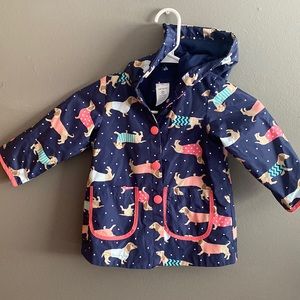 Carters 2t raincoat. Navy with dogs